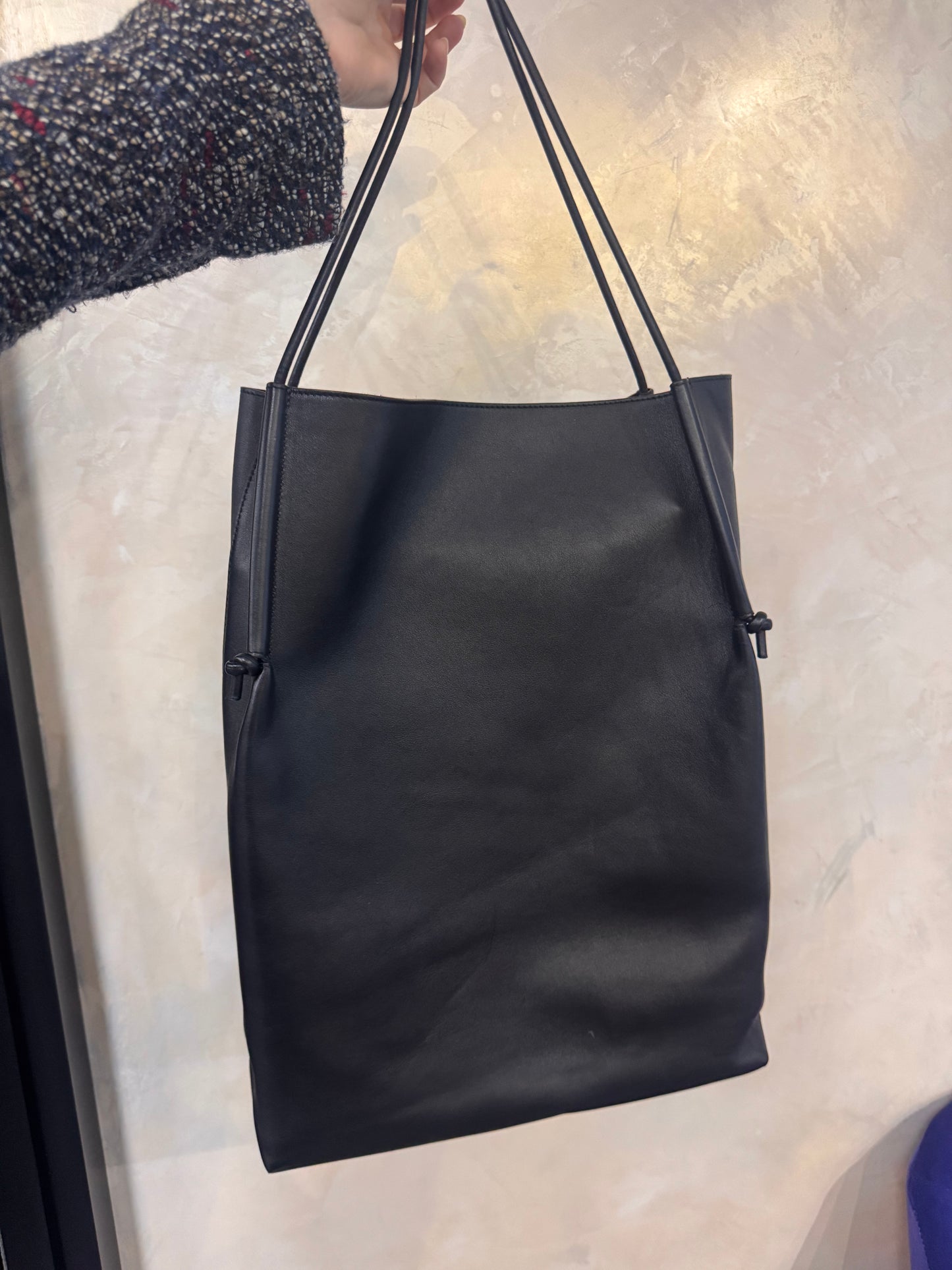 BOTTEGA VENETA Vitello Nappato Leather Shopper Tote Bag in Black
