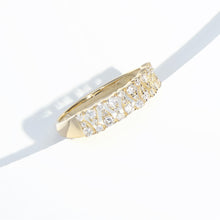 Load image into Gallery viewer, 14K Gold &amp; Diamond Open Work Ring
